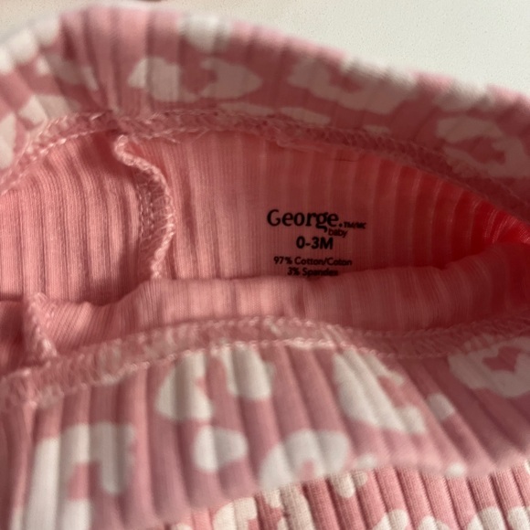 George 0-3m Matching Set - Picture 3 of 4